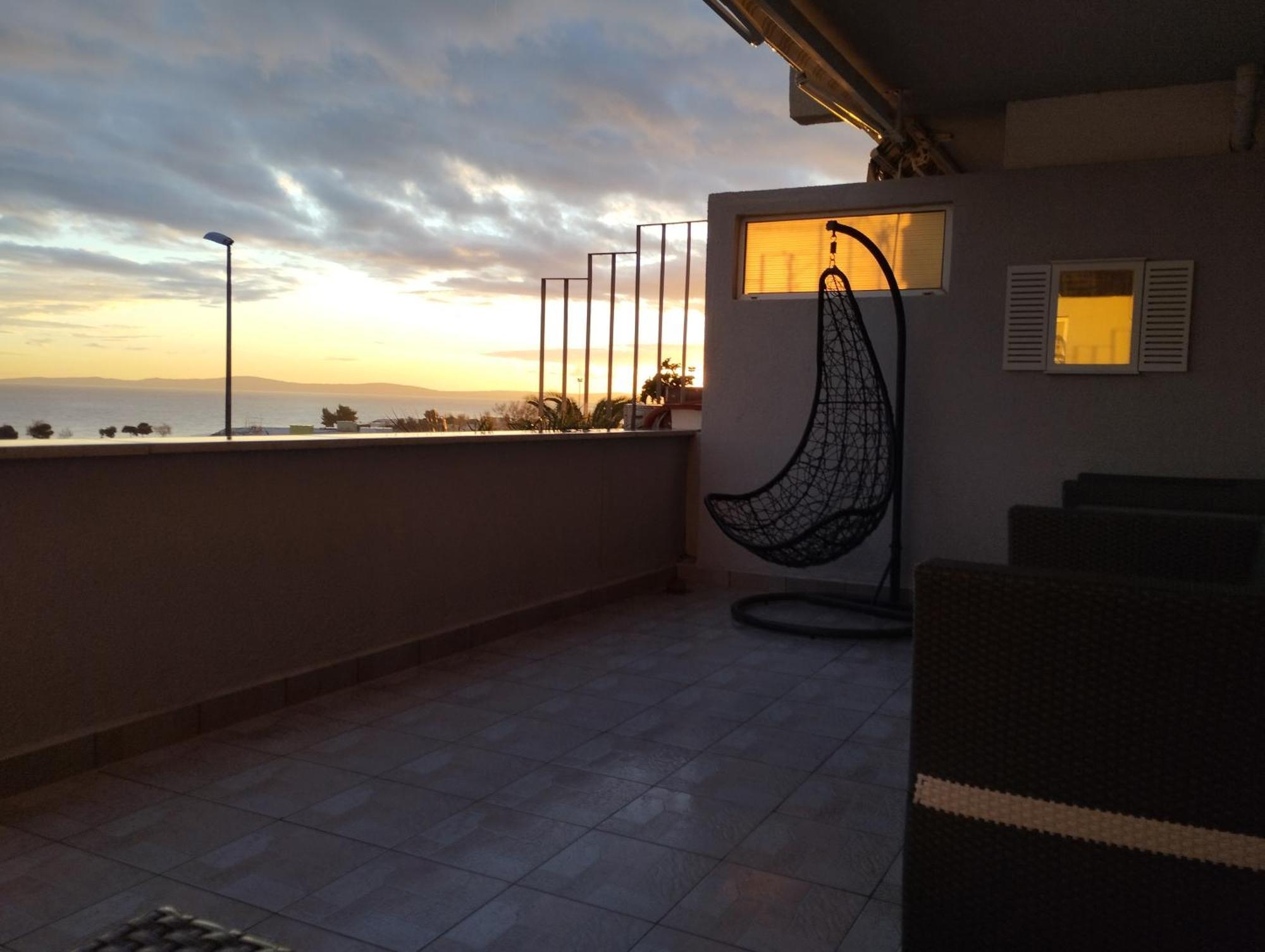 Znjan Sea View 2&2 Guest Apartament *